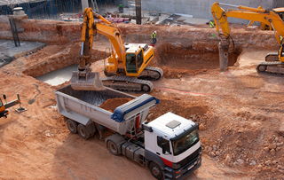 云南工程機械租賃與大件普貨物流快訊