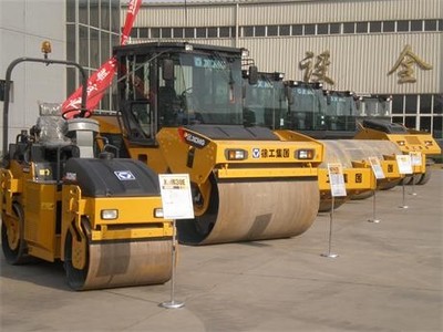 徐工全系路面工程機械設備租賃，靈活高效助力工程建設